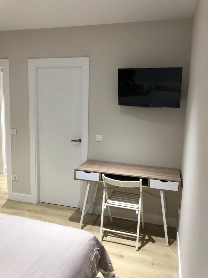Pension La Castellana Logrono Bagian luar foto