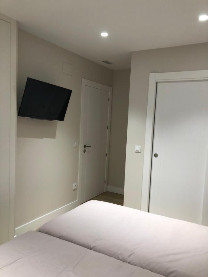 Pension La Castellana Logrono Bagian luar foto