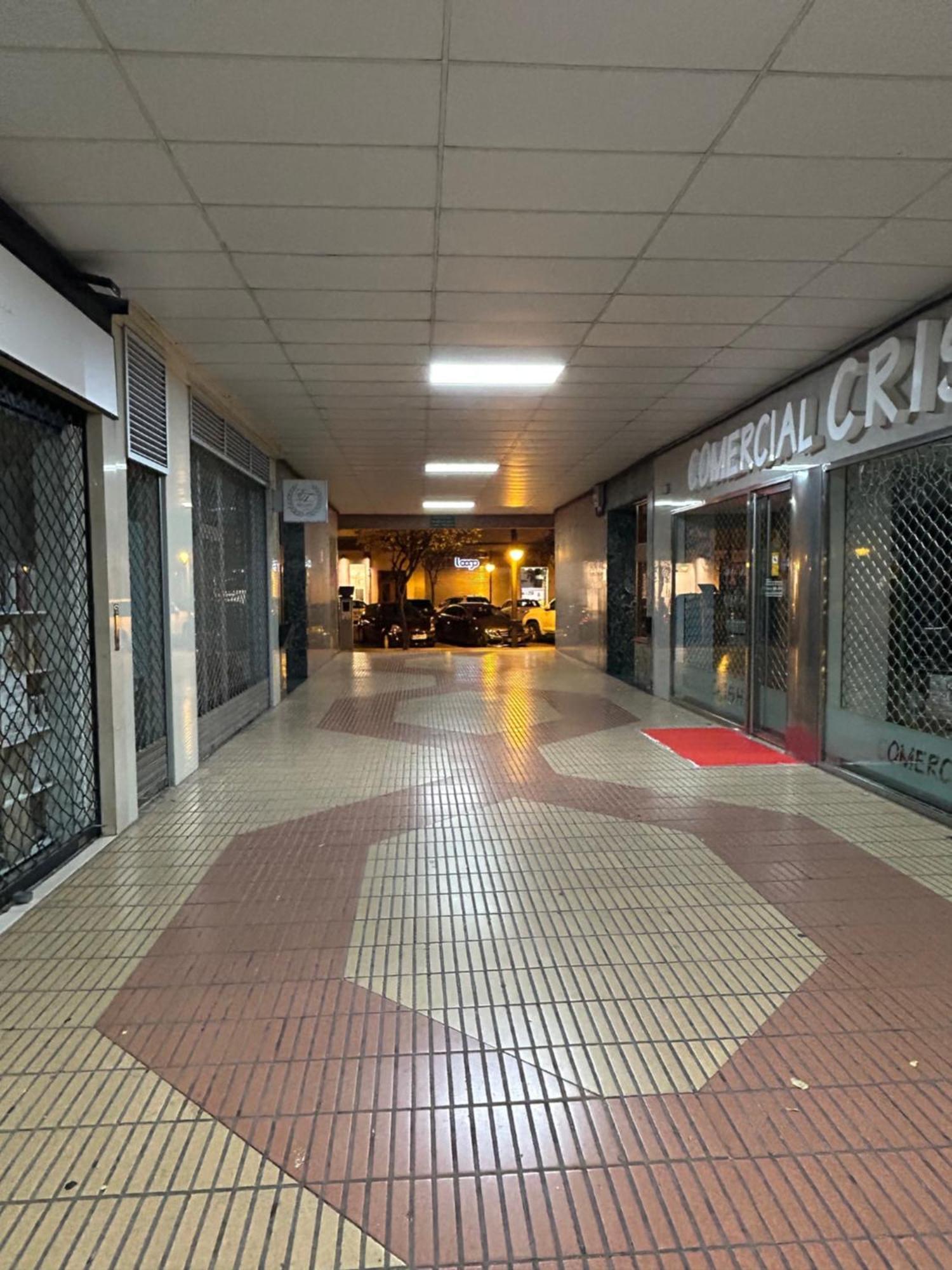 Pension La Castellana Logrono Bagian luar foto